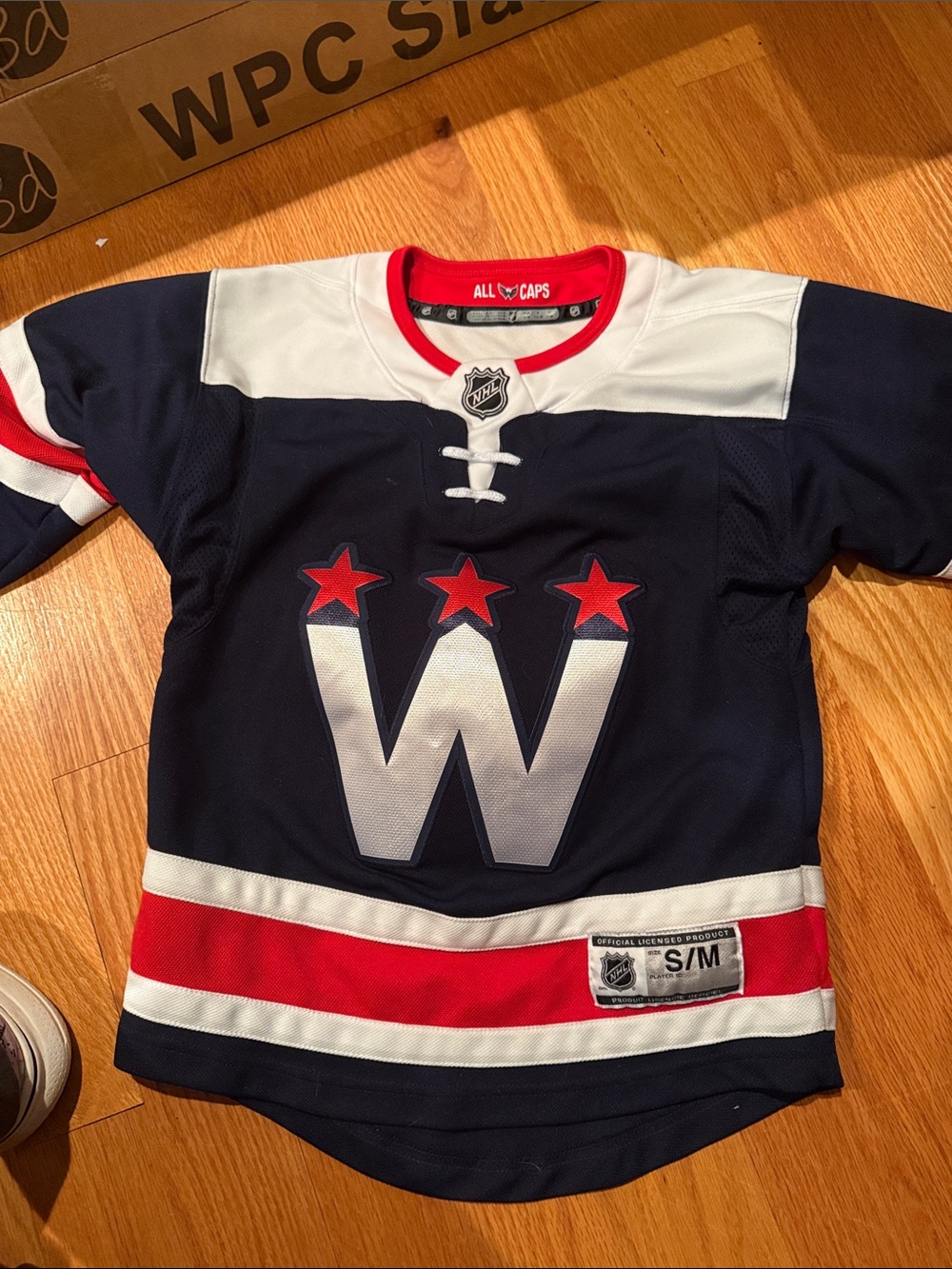 NHL Washington Capitals Kids Navy, White & Red Jersey S/M